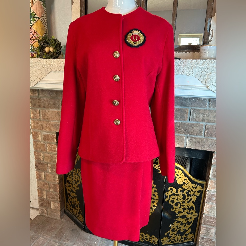CLANS OF SCOTLAND Womens UK 14/US 12 Wool Cashmere Red Skirt Jacket Blazer Set